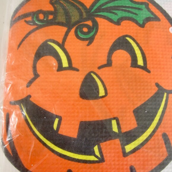 Vintage 90s Beach Halloween Paper Table Cover Plastic Backed Pumpkins Bats NOS - Picture 2 of 5